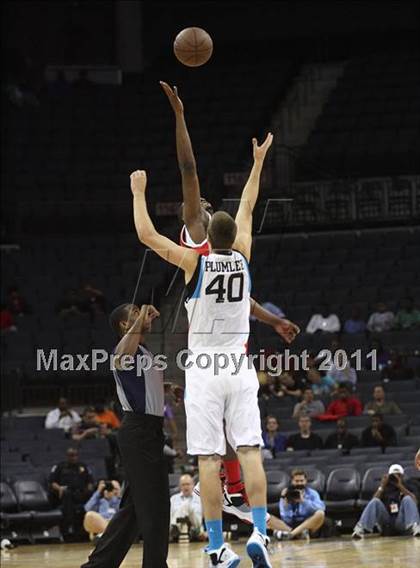 Thumbnail 3 in 2011 Jordan Brand Classic (Regional Game)  photogallery.