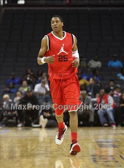 Thumbnail 1 in 2011 Jordan Brand Classic (Regional Game)  photogallery.
