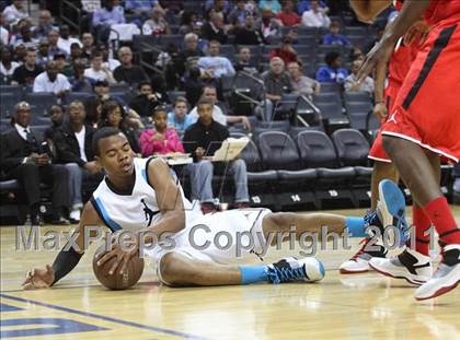 Thumbnail 2 in 2011 Jordan Brand Classic (Regional Game)  photogallery.
