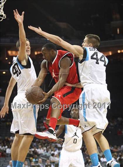 Thumbnail 1 in 2011 Jordan Brand Classic (Regional Game)  photogallery.