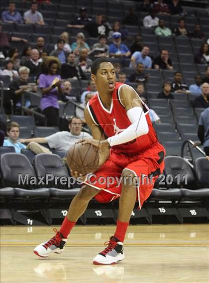 Thumbnail 1 in 2011 Jordan Brand Classic (Regional Game)  photogallery.