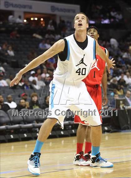 Thumbnail 2 in 2011 Jordan Brand Classic (Regional Game)  photogallery.