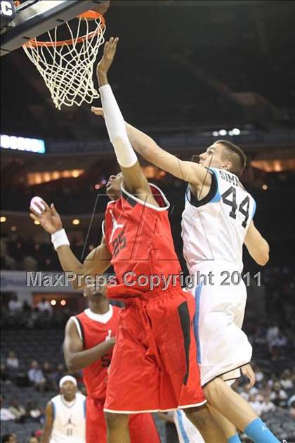 Thumbnail 1 in 2011 Jordan Brand Classic (Regional Game)  photogallery.