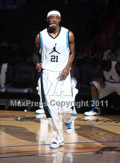 Thumbnail 1 in 2011 Jordan Brand Classic (Regional Game)  photogallery.