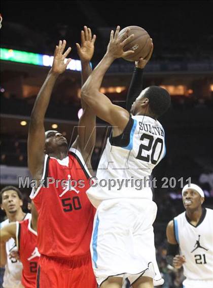 Thumbnail 2 in 2011 Jordan Brand Classic (Regional Game)  photogallery.