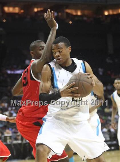 Thumbnail 1 in 2011 Jordan Brand Classic (Regional Game)  photogallery.