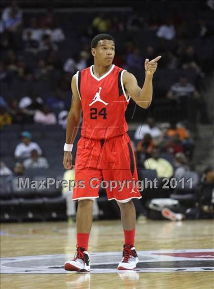 Thumbnail 1 in 2011 Jordan Brand Classic (Regional Game)  photogallery.