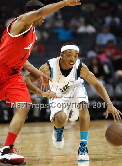 Thumbnail 1 in 2011 Jordan Brand Classic (Regional Game)  photogallery.