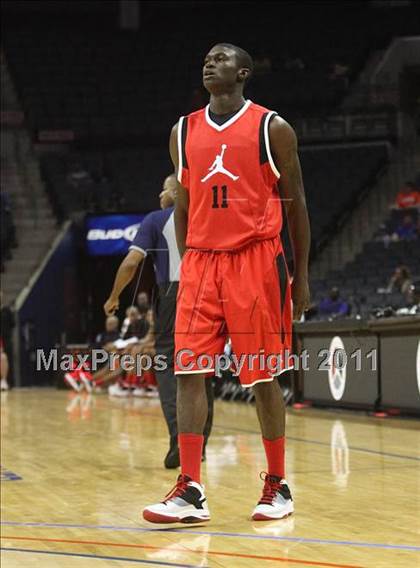 Thumbnail 3 in 2011 Jordan Brand Classic (Regional Game)  photogallery.