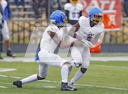 Thumbnail 1 in Simeon vs St. Laurence (Chicago Prep Bowl) photogallery.