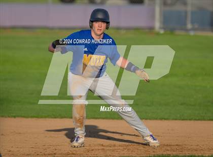 Thumbnail 3 in Muir @ Burbank photogallery.