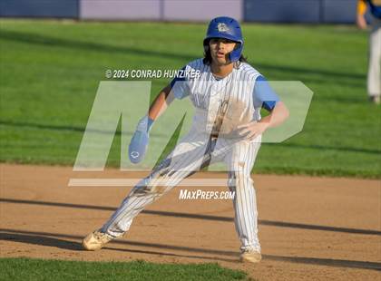 Thumbnail 3 in Muir @ Burbank photogallery.