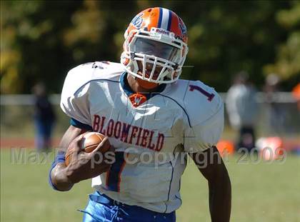 Thumbnail 3 in Bloomfield @ RHAM/Lyman Memorial photogallery.