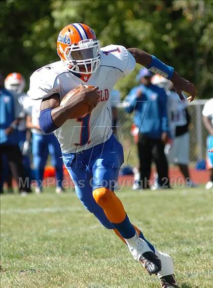 Thumbnail 1 in Bloomfield @ RHAM/Lyman Memorial photogallery.