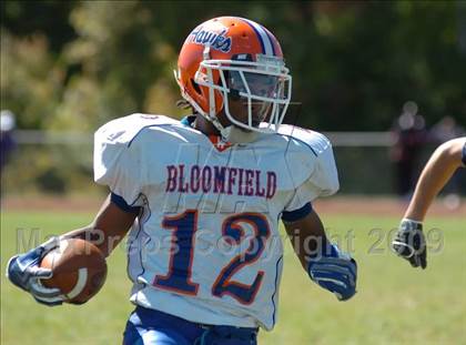 Thumbnail 3 in Bloomfield @ RHAM/Lyman Memorial photogallery.