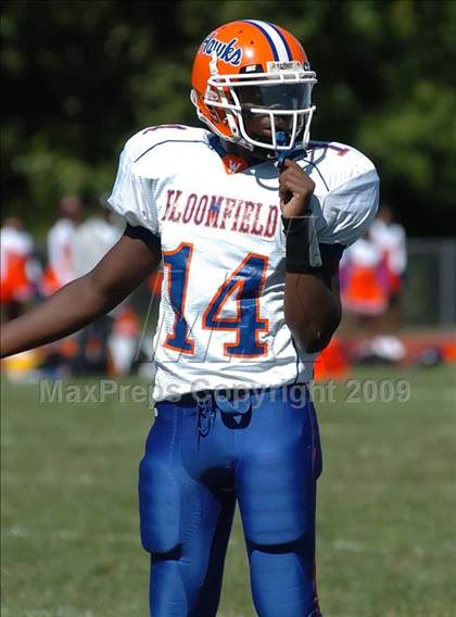 Thumbnail 3 in Bloomfield @ RHAM/Lyman Memorial photogallery.