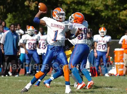 Thumbnail 3 in Bloomfield @ RHAM/Lyman Memorial photogallery.