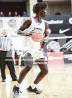 Photo from the gallery "Isidore Newman vs. Bishop O'Connell (Spalding Hoophall Classic)"