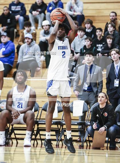Thumbnail 3 in Isidore Newman vs. Bishop O'Connell (Spalding Hoophall Classic) photogallery.