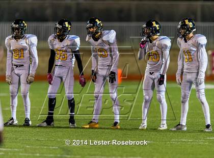 Thumbnail 2 in East Central vs. Stevens 6A Bi-District photogallery.