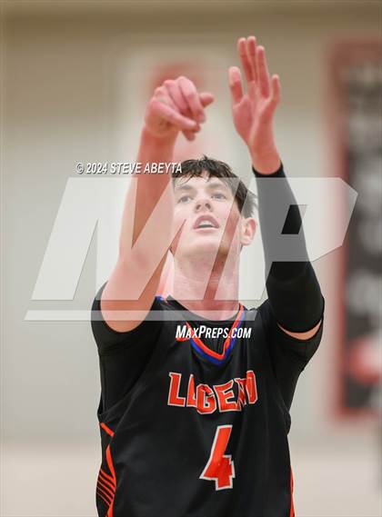 Thumbnail 1 in Legend @ Eaglecrest photogallery.