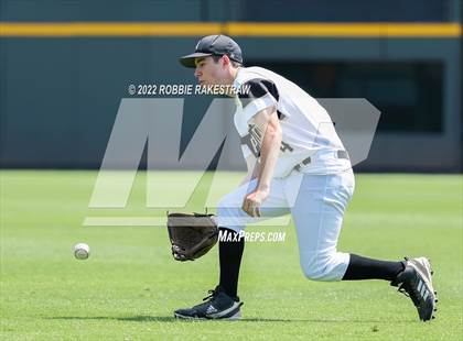 Thumbnail 3 in D'Hanis vs. Abbott (UIL 1A Baseball Semifinal) photogallery.