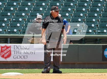 Thumbnail 2 in D'Hanis vs. Abbott (UIL 1A Baseball Semifinal) photogallery.