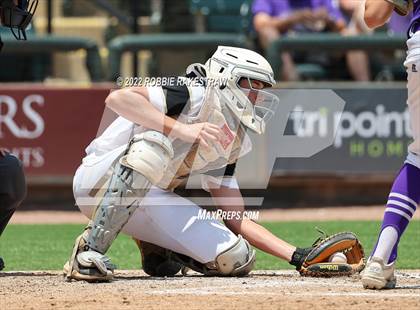 Thumbnail 2 in D'Hanis vs. Abbott (UIL 1A Baseball Semifinal) photogallery.