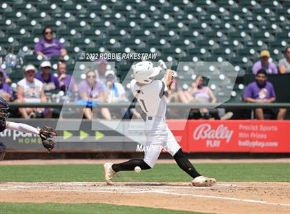 Thumbnail 2 in D'Hanis vs. Abbott (UIL 1A Baseball Semifinal) photogallery.