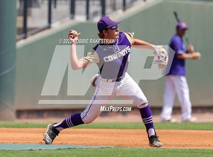 Thumbnail 3 in D'Hanis vs. Abbott (UIL 1A Baseball Semifinal) photogallery.