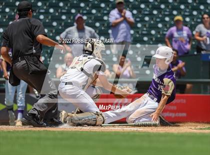 Thumbnail 2 in D'Hanis vs. Abbott (UIL 1A Baseball Semifinal) photogallery.
