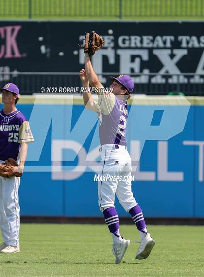 Thumbnail 2 in D'Hanis vs. Abbott (UIL 1A Baseball Semifinal) photogallery.