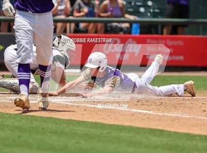 Thumbnail 2 in D'Hanis vs. Abbott (UIL 1A Baseball Semifinal) photogallery.