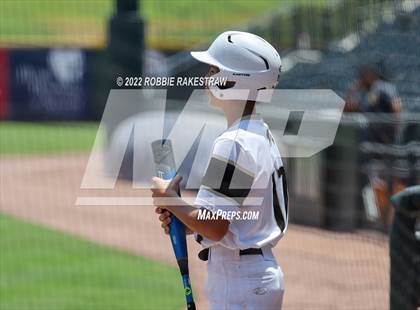 Thumbnail 3 in D'Hanis vs. Abbott (UIL 1A Baseball Semifinal) photogallery.