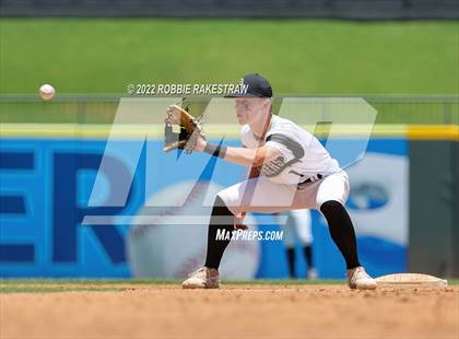 Thumbnail 3 in D'Hanis vs. Abbott (UIL 1A Baseball Semifinal) photogallery.