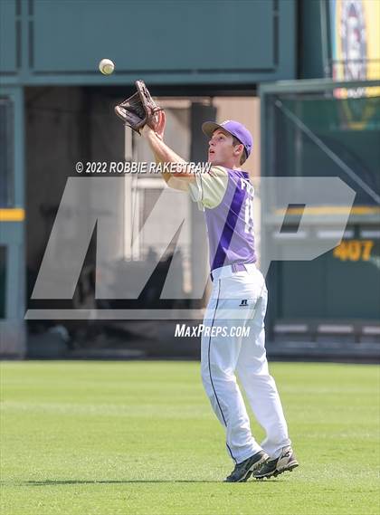 Thumbnail 3 in D'Hanis vs. Abbott (UIL 1A Baseball Semifinal) photogallery.