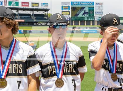 Thumbnail 2 in D'Hanis vs. Abbott (UIL 1A Baseball Semifinal) photogallery.