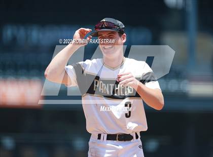 Thumbnail 3 in D'Hanis vs. Abbott (UIL 1A Baseball Semifinal) photogallery.