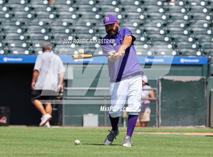 Thumbnail 2 in D'Hanis vs. Abbott (UIL 1A Baseball Semifinal) photogallery.