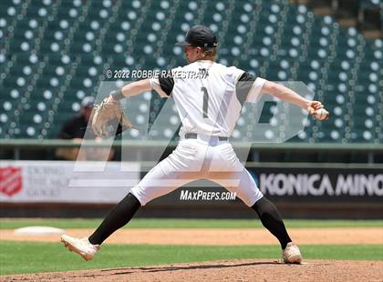 Thumbnail 2 in D'Hanis vs. Abbott (UIL 1A Baseball Semifinal) photogallery.