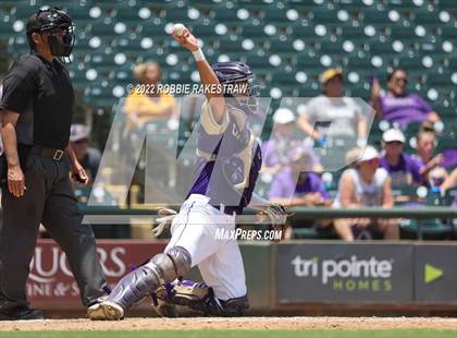 Thumbnail 2 in D'Hanis vs. Abbott (UIL 1A Baseball Semifinal) photogallery.
