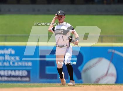 Thumbnail 2 in D'Hanis vs. Abbott (UIL 1A Baseball Semifinal) photogallery.