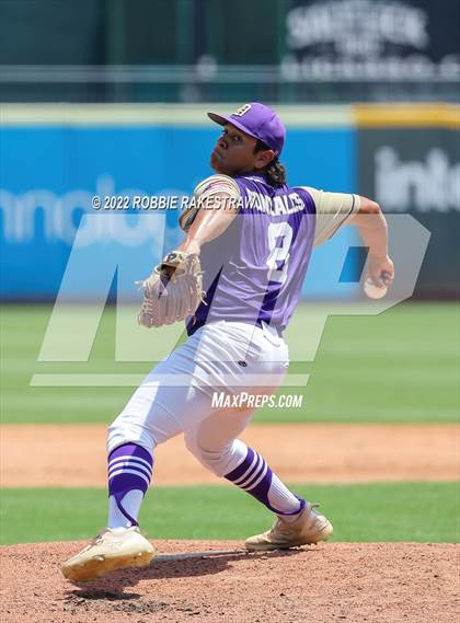 Thumbnail 3 in D'Hanis vs. Abbott (UIL 1A Baseball Semifinal) photogallery.