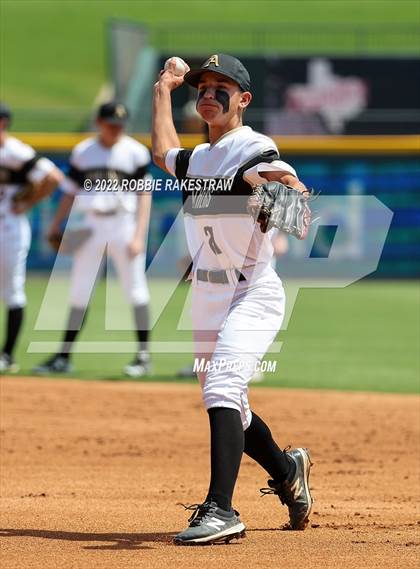 Thumbnail 3 in D'Hanis vs. Abbott (UIL 1A Baseball Semifinal) photogallery.