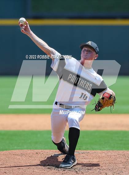 Thumbnail 2 in D'Hanis vs. Abbott (UIL 1A Baseball Semifinal) photogallery.