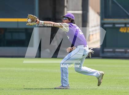 Thumbnail 2 in D'Hanis vs. Abbott (UIL 1A Baseball Semifinal) photogallery.
