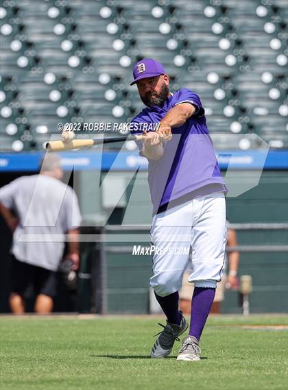 Thumbnail 1 in D'Hanis vs. Abbott (UIL 1A Baseball Semifinal) photogallery.
