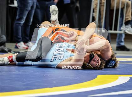Thumbnail 3 in NYSPHSAA Division 2 State Championships (Wrestlebacks to 3rd place) photogallery.