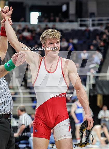 Thumbnail 3 in NYSPHSAA Division 2 State Championships (Wrestlebacks to 3rd place) photogallery.