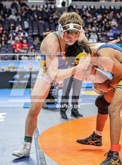 Thumbnail 3 in NYSPHSAA Division 2 State Championships (Wrestlebacks to 3rd place) photogallery.